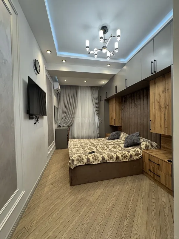 Satılır 3 otaqlı mənzil 99 m²