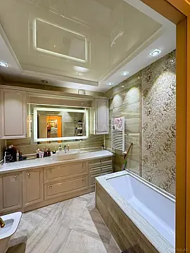 Satılır 2 otaqlı mənzil 100 m²