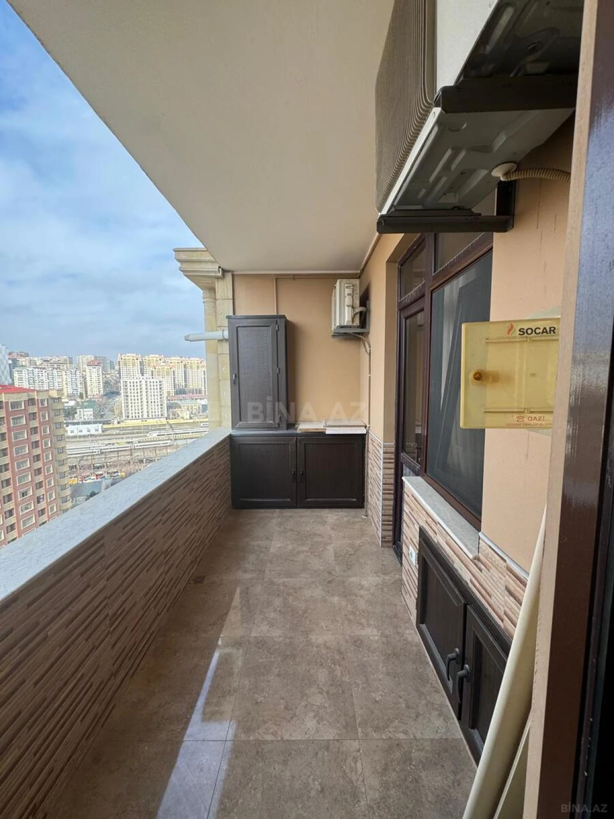 Satılır 2 otaqlı mənzil 100 m²