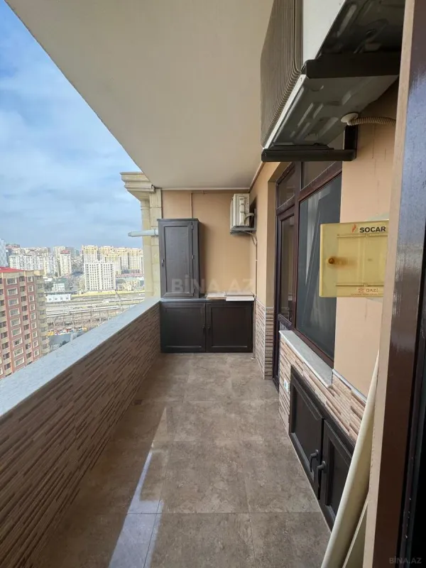 Satılır 2 otaqlı mənzil 100 m²