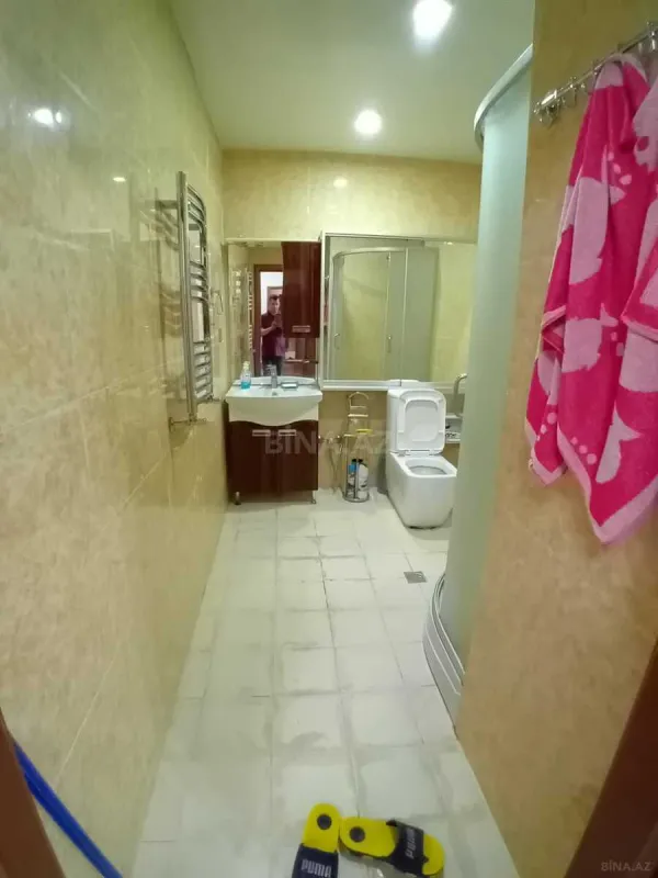 Satılır 3 otaqlı mənzil 118 m²