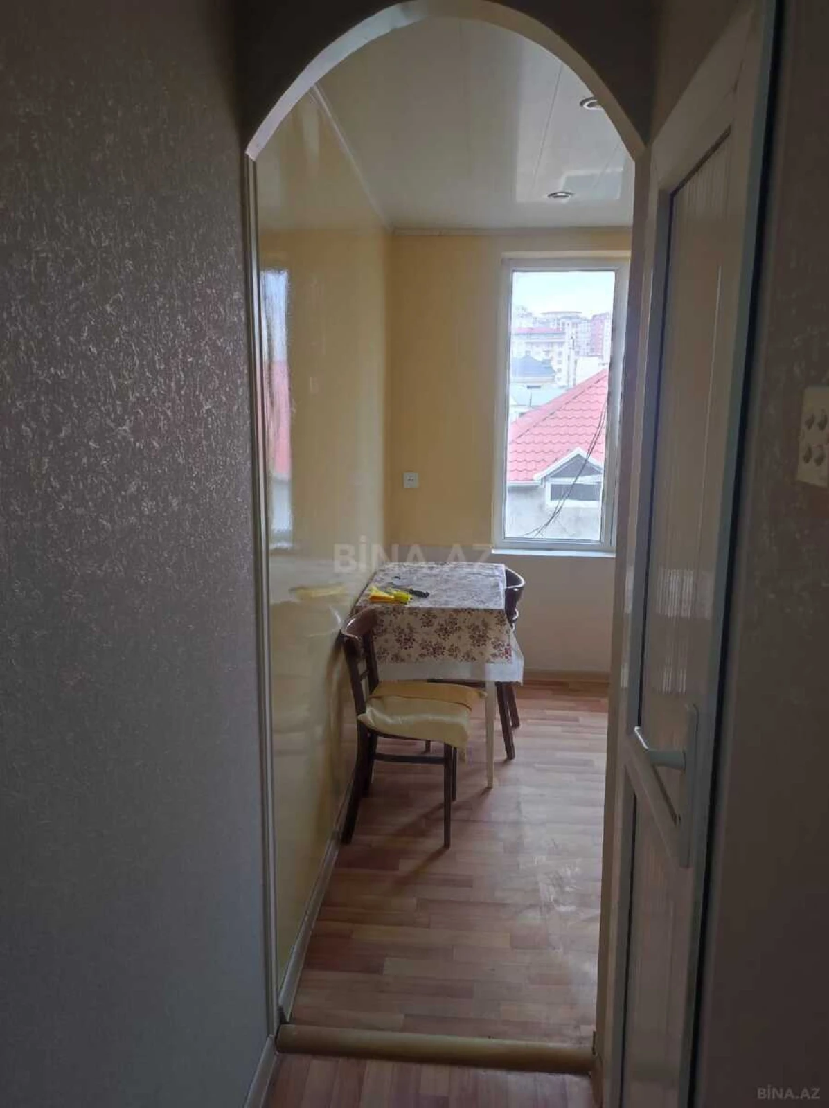 Satılır 2 otaqlı mənzil 44 m²