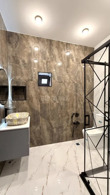 Satılır 4 otaqlı həyət evi 130 m²