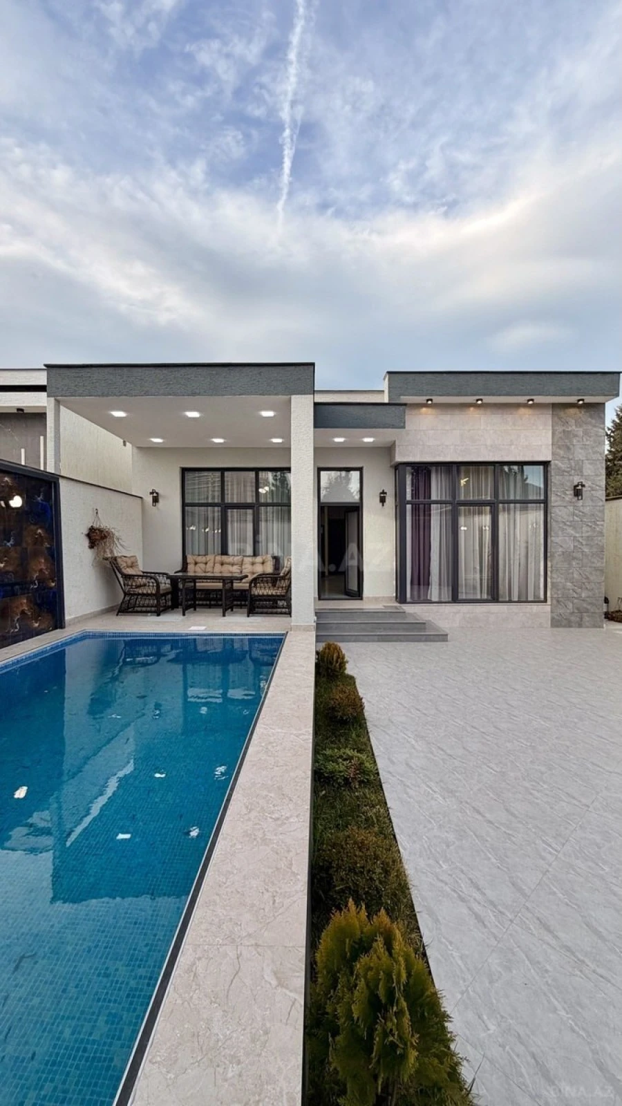 Satılır 4 otaqlı həyət evi 130 m²