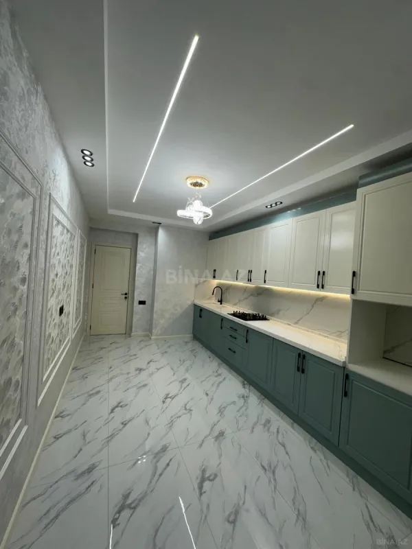 Satılır 3 otaqlı mənzil 142 m²
