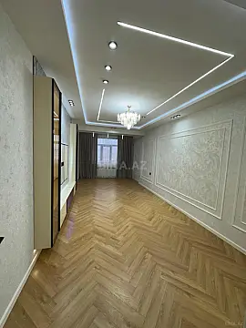 Satılır 3 otaqlı mənzil 142 m²