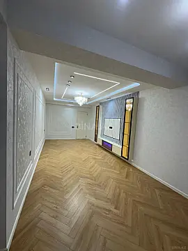 Satılır 3 otaqlı mənzil 142 m²