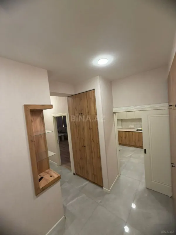 Satılır 2 otaqlı mənzil 72 m²
