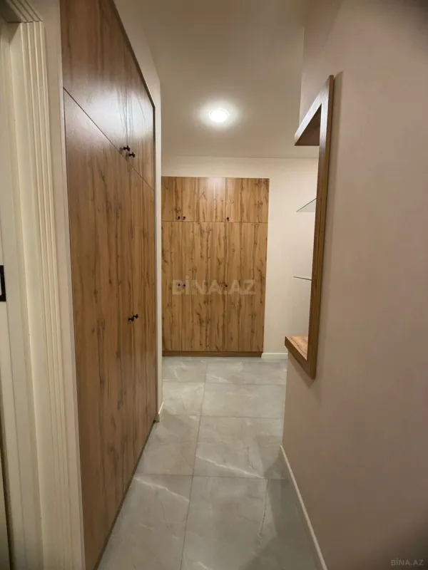 Satılır 2 otaqlı mənzil 72 m²