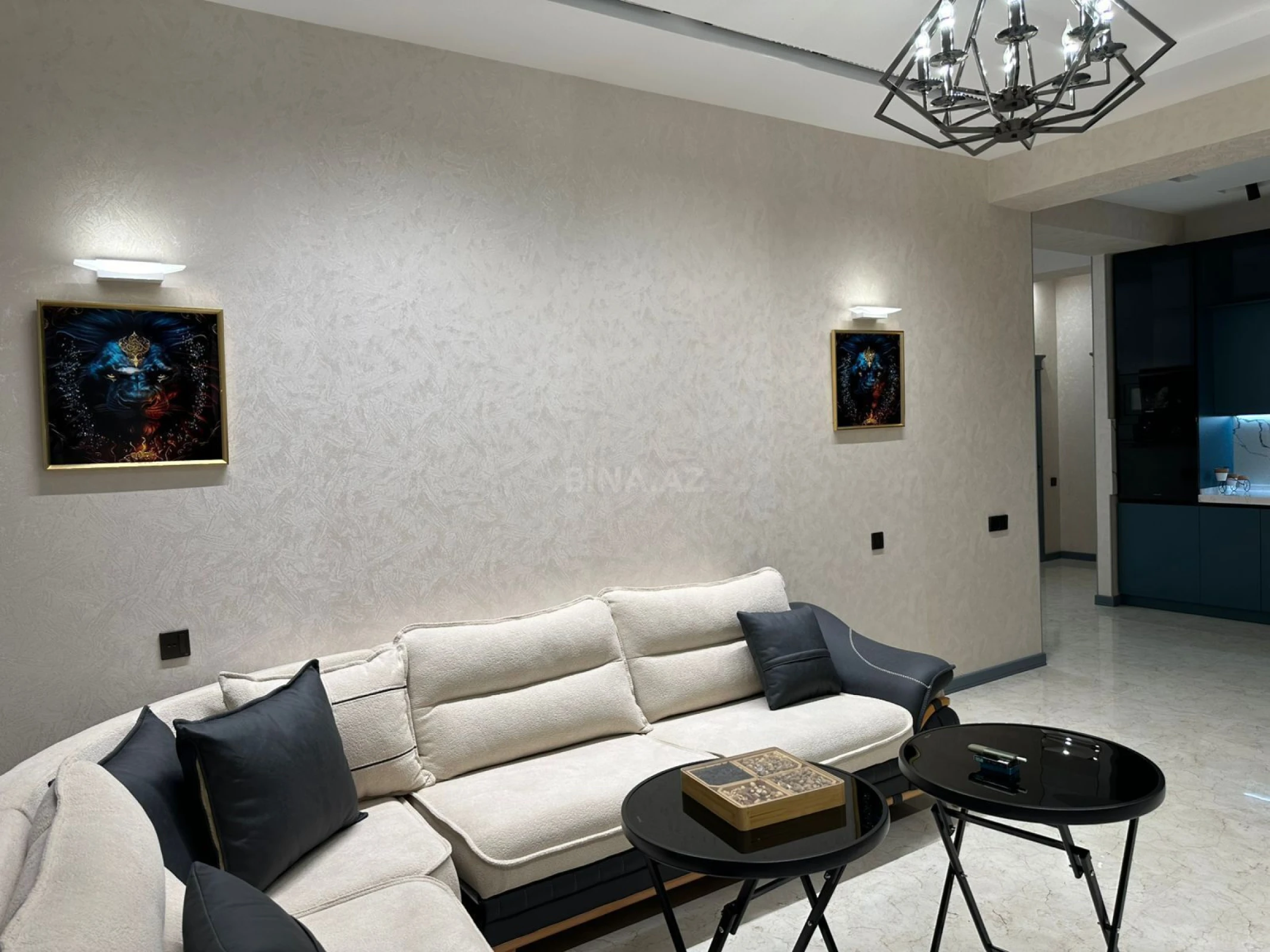 Kirayə verilir 3 otaqlı mənzil 95 m²