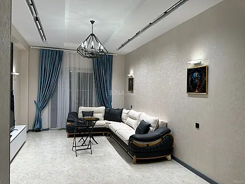 Kirayə verilir 3 otaqlı mənzil 95 m²