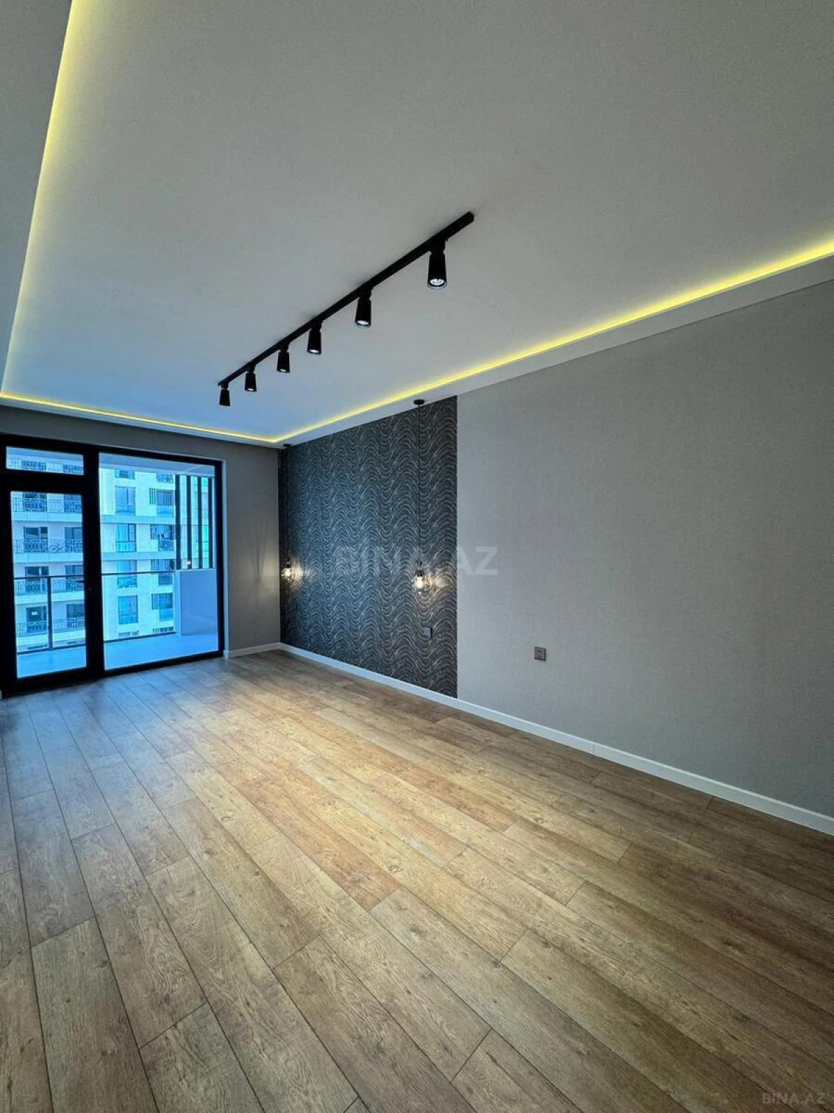 Satılır 3 otaqlı mənzil 100 m²