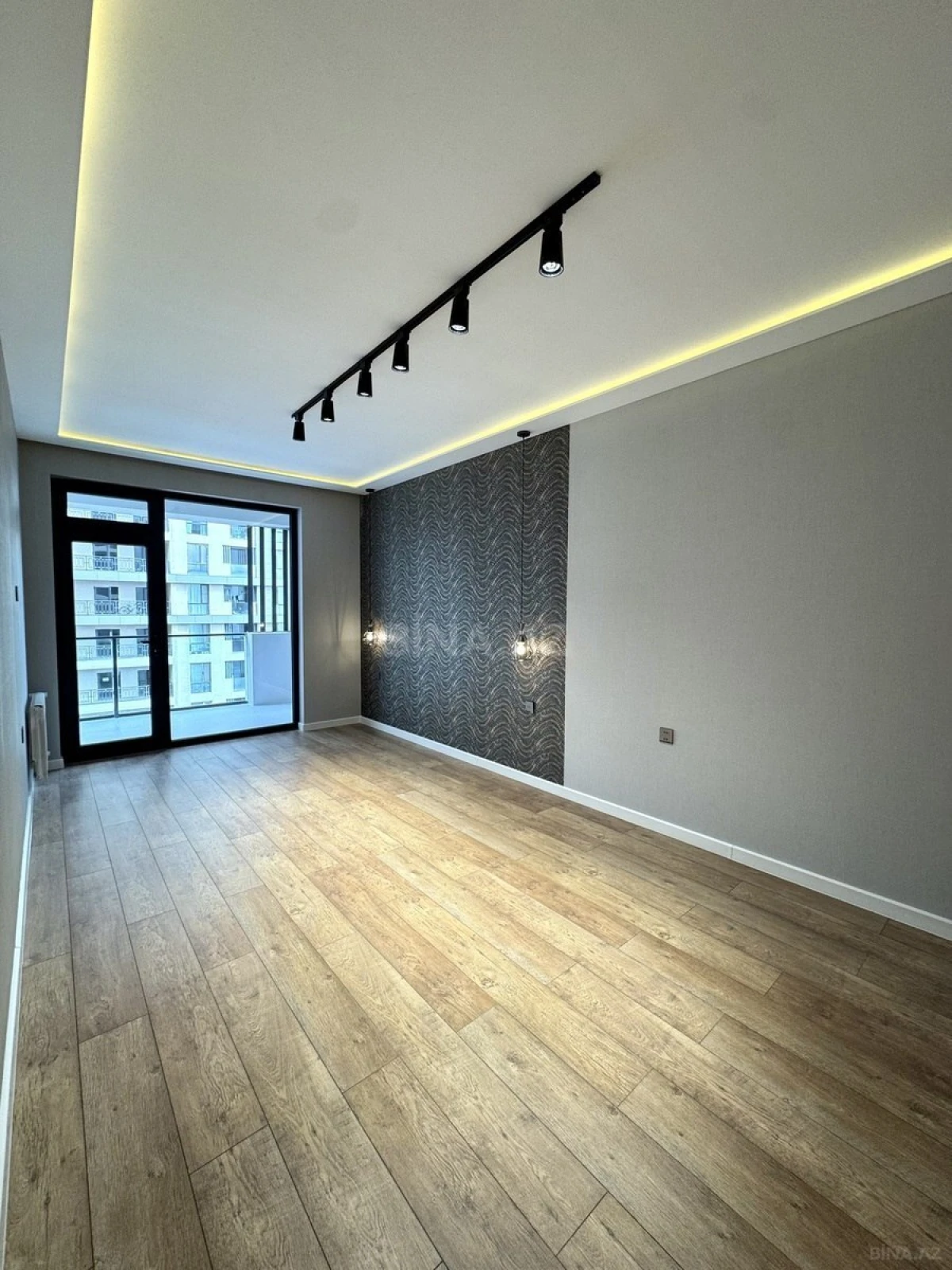 Satılır 3 otaqlı mənzil 100 m²