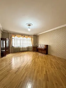 Satılır 3 otaqlı mənzil 122 m² — Bakı, Həzi Aslanov qəs. 3 otaq 122.00 m²