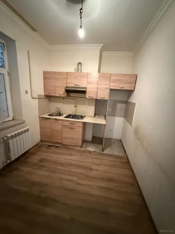 Satılır 4 otaqlı mənzil 90 m²