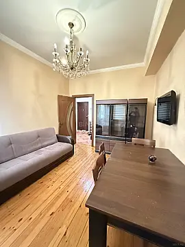 Satılır 2 otaqlı mənzil 47 m²