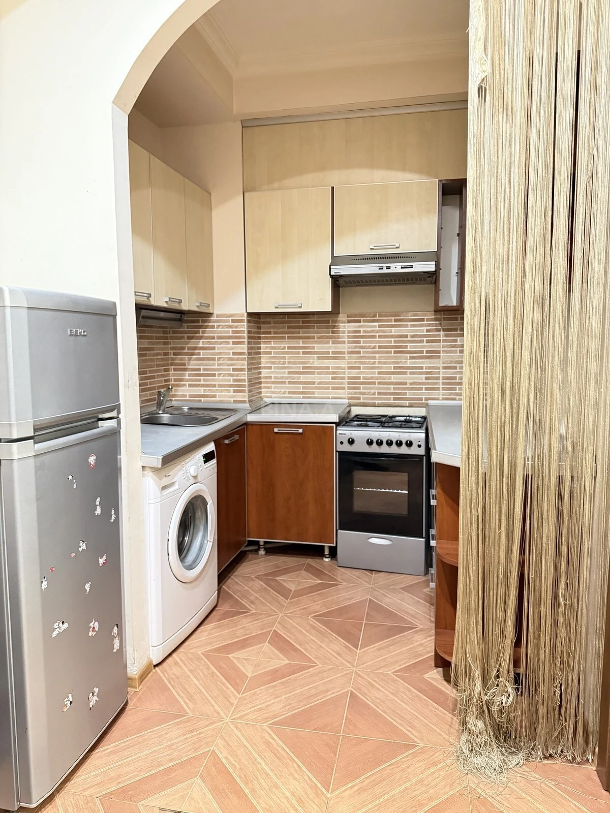 Satılır 2 otaqlı mənzil 47 m²