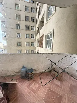 Satılır 2 otaqlı mənzil 47 m²