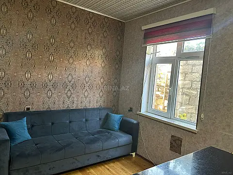 Satılır 4 otaqlı həyət evi 180 m²