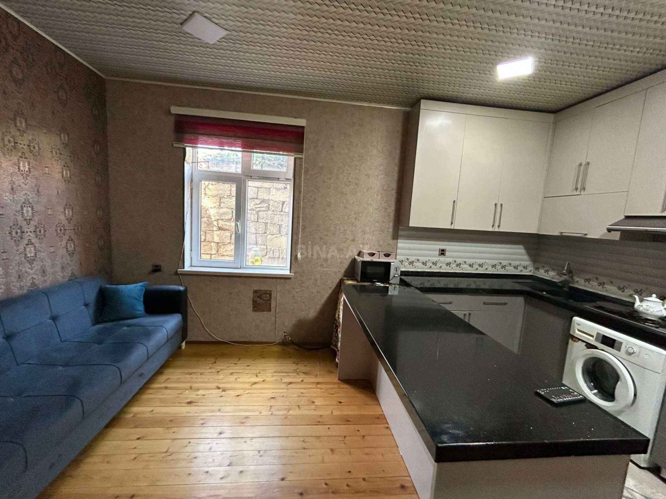 Satılır 4 otaqlı həyət evi 180 m²