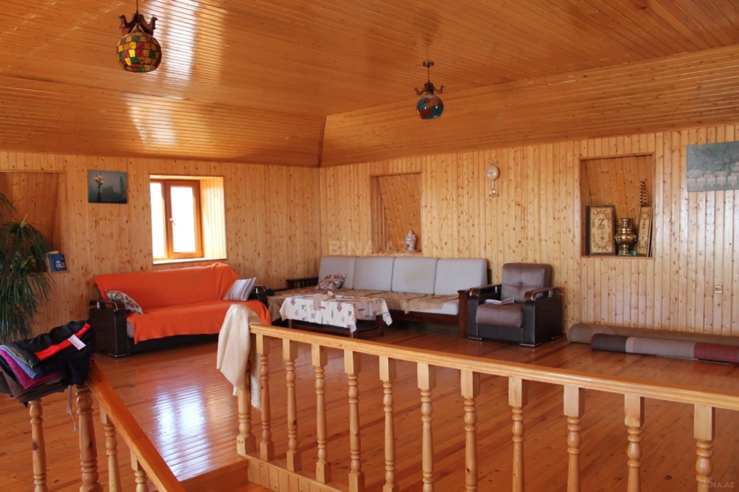 Satılır 7 otaqlı həyət evi 330 m²