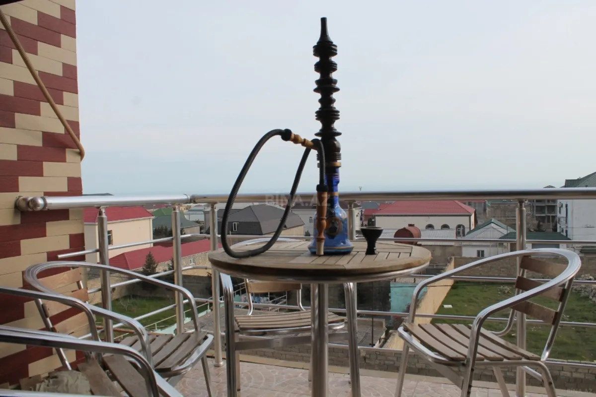 Satılır 7 otaqlı həyət evi 330 m²