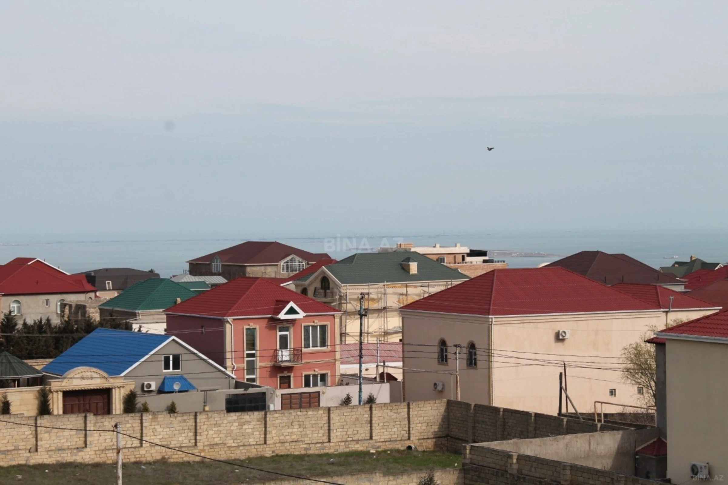 Satılır 7 otaqlı həyət evi 330 m²