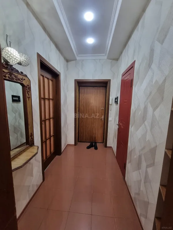 Satılır 2 otaqlı mənzil 55 m²