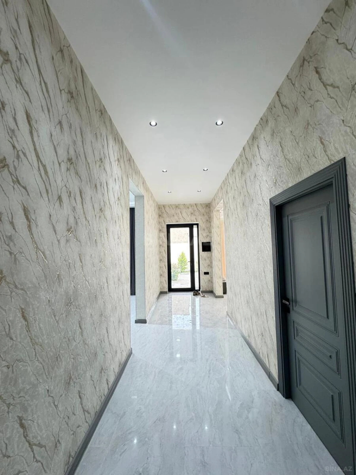 Satılır 4 otaqlı həyət evi 160 m²