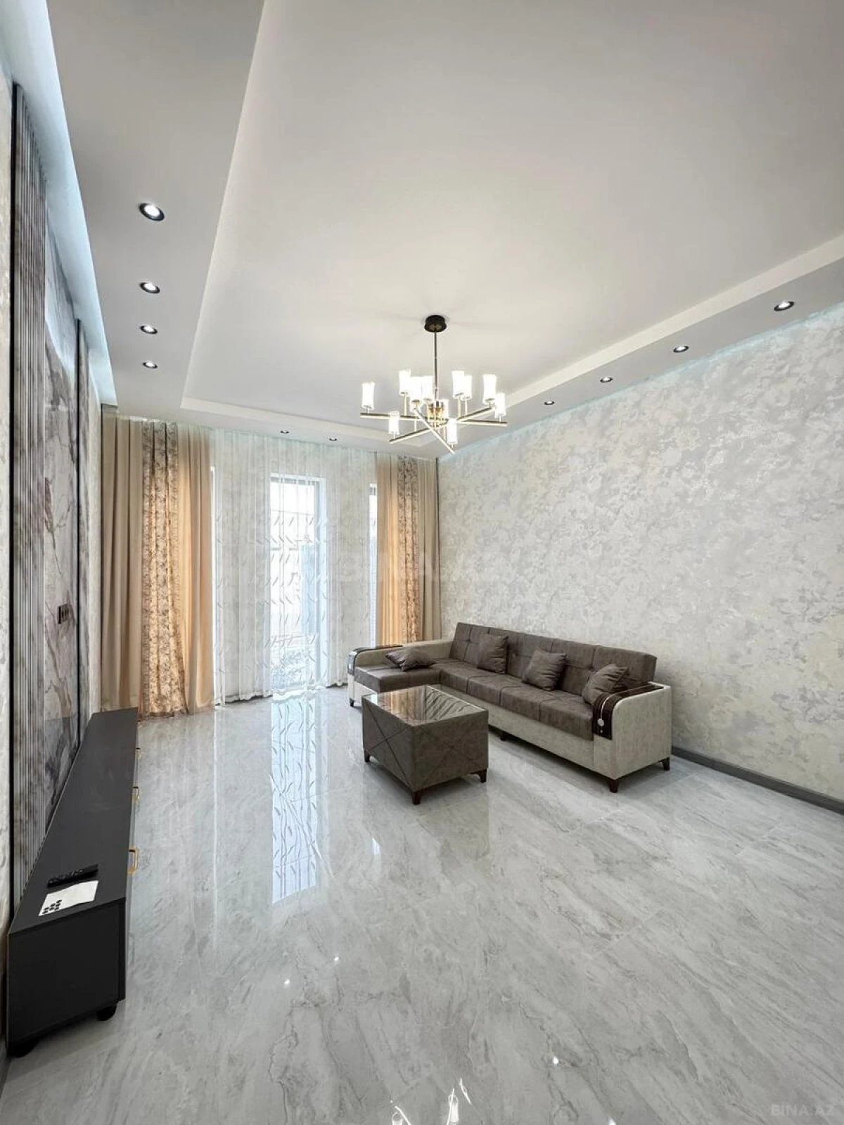 Satılır 4 otaqlı həyət evi 160 m²