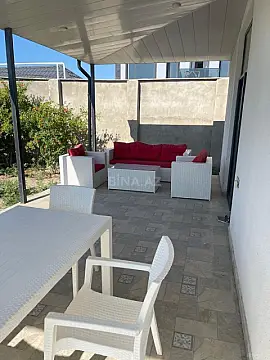Satılır 2 otaqlı həyət evi 115 m²