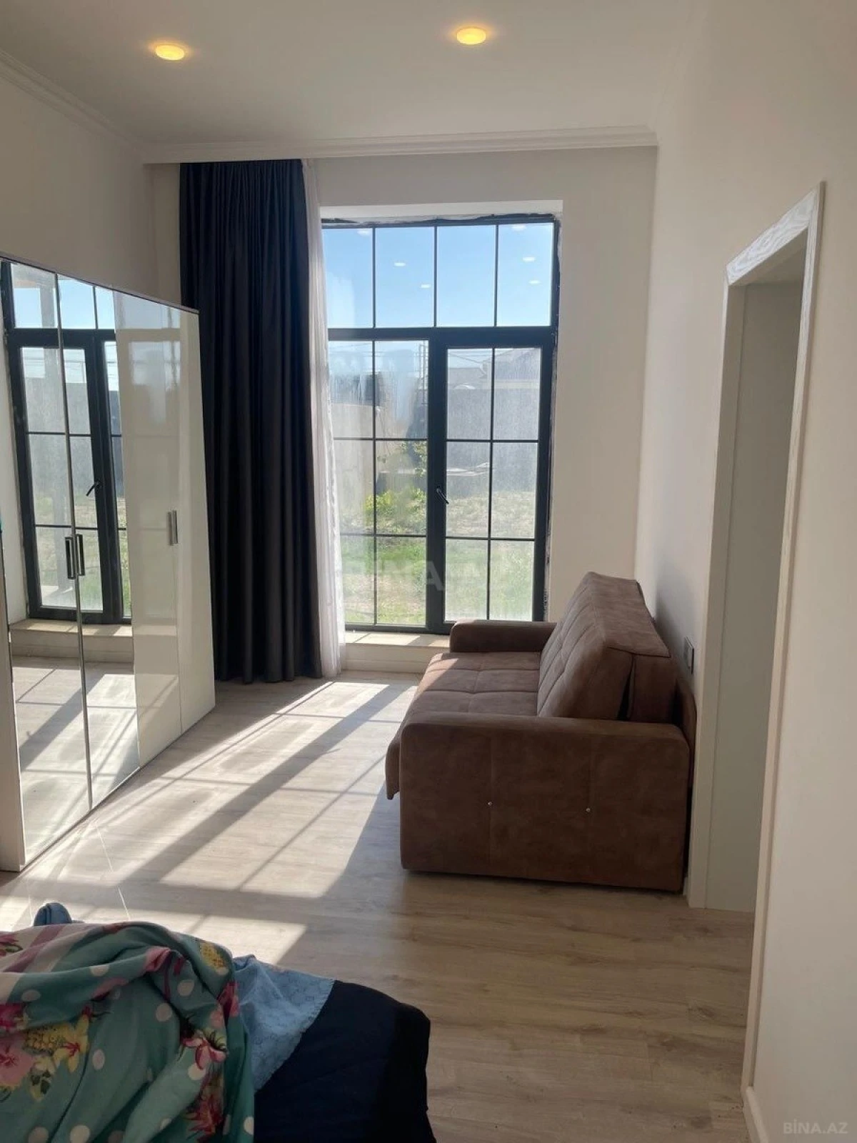 Satılır 2 otaqlı həyət evi 115 m²