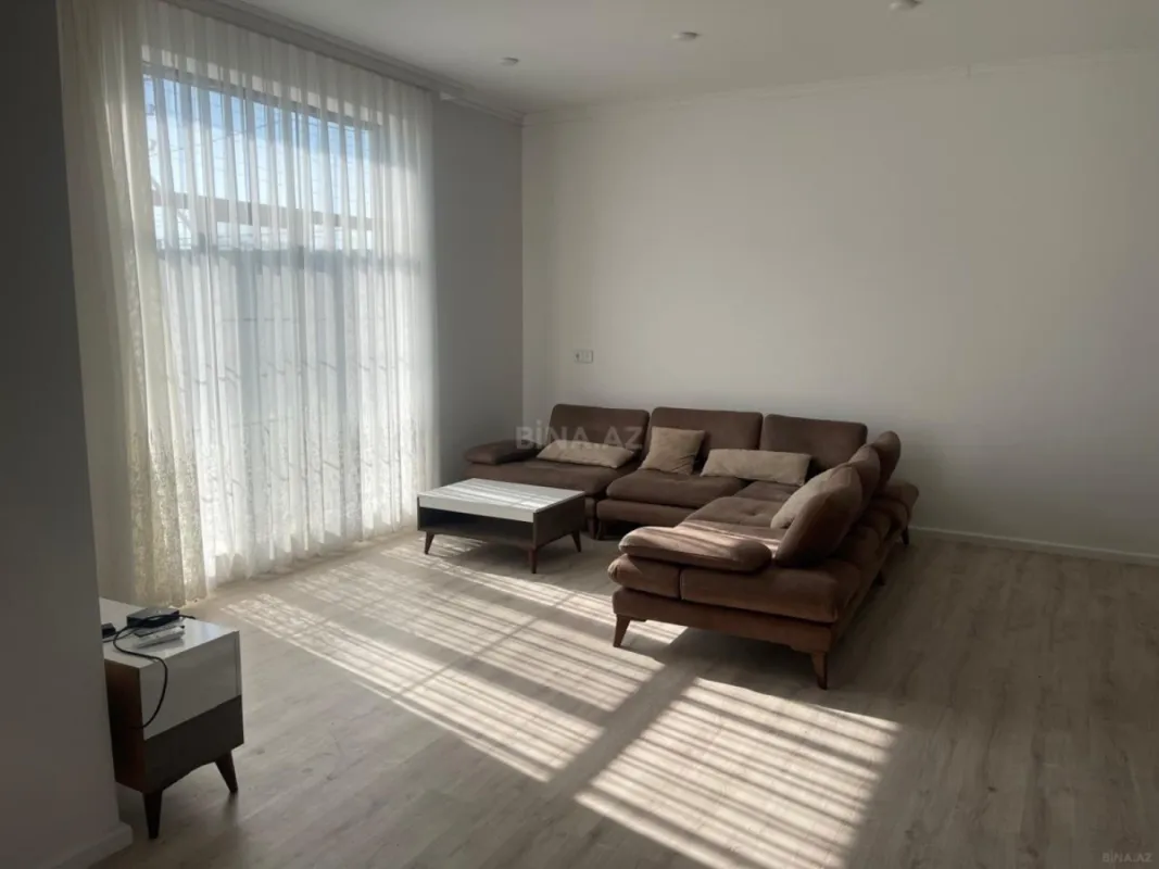 Satılır 2 otaqlı həyət evi 115 m²