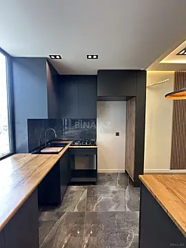 Satılır 3 otaqlı mənzil 100 m²