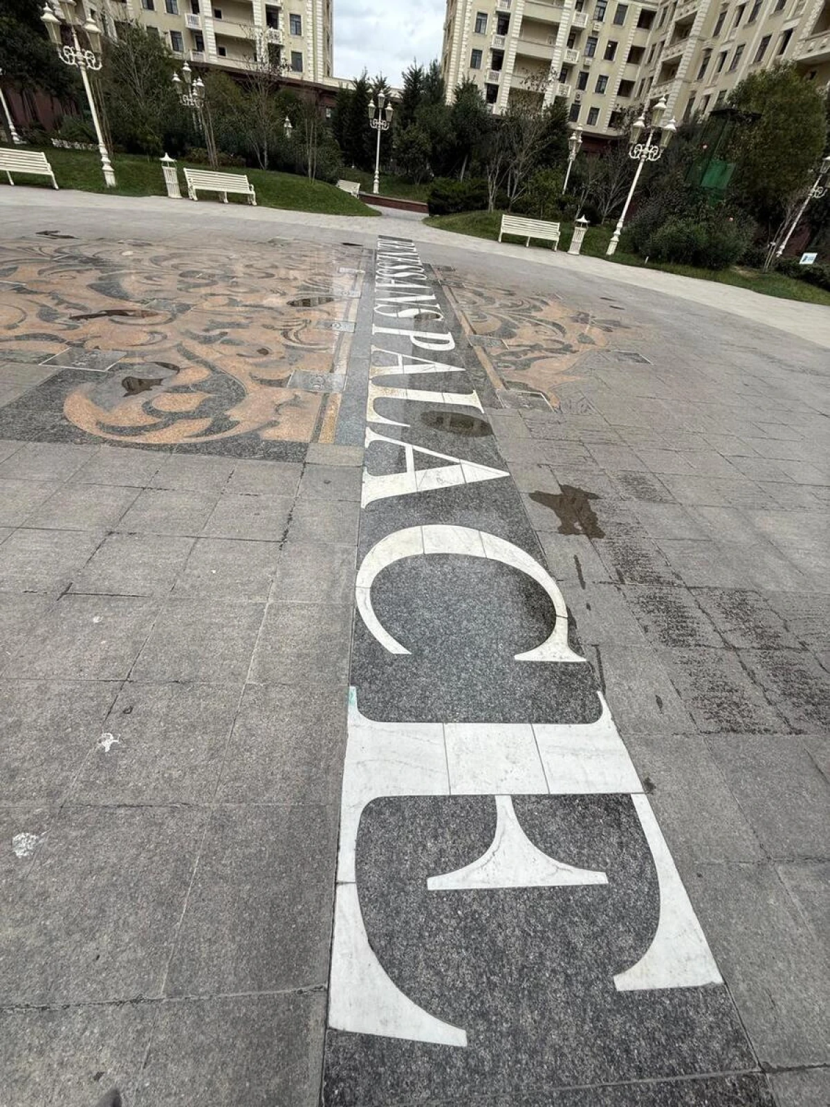 Satılır 2 otaqlı mənzil 70 m²