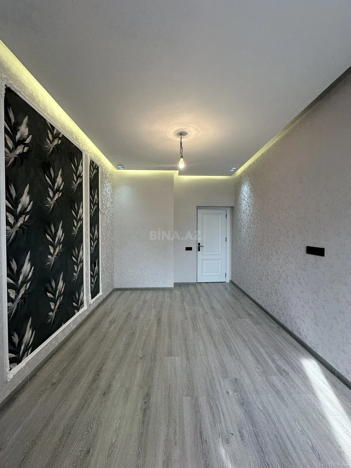 Satılır 2 otaqlı mənzil 66 m²