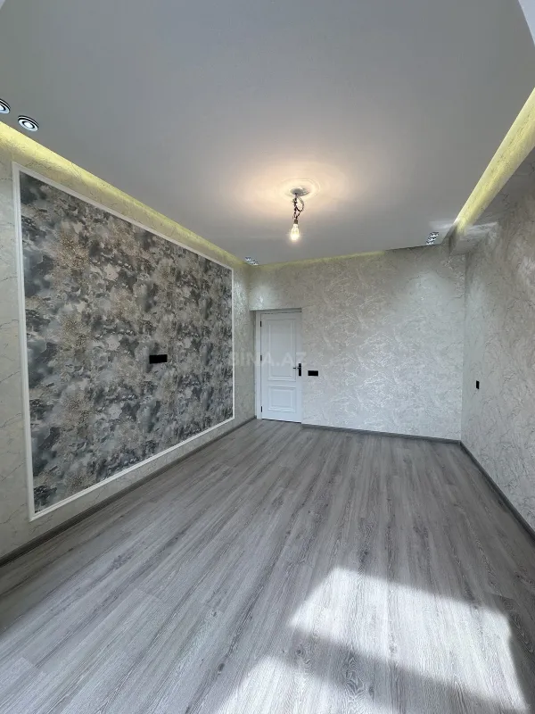 Satılır 2 otaqlı mənzil 66 m²