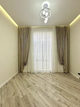 Satılır 4 otaqlı həyət evi 193 m²