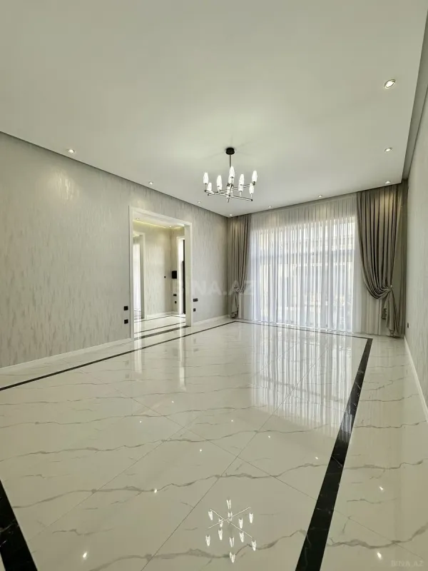 Satılır 4 otaqlı həyət evi 193 m²