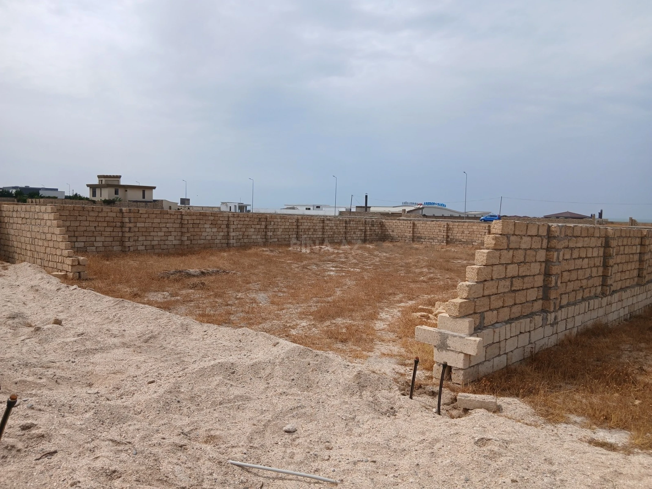 Satılır torpaq sahəsi 6 m²