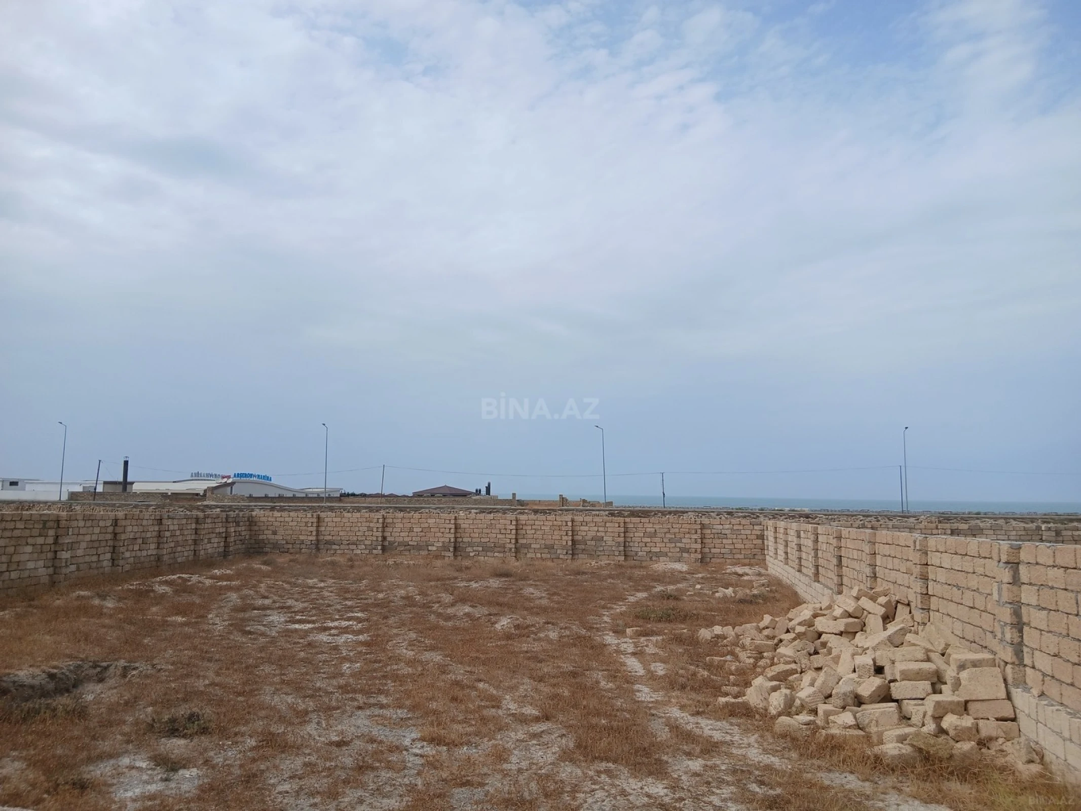 Satılır torpaq sahəsi 6 m²