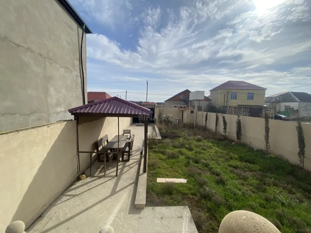 Satılır 3 otaqlı həyət evi 90 m²