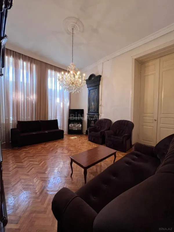 Satılır 3 otaqlı mənzil 100 m²