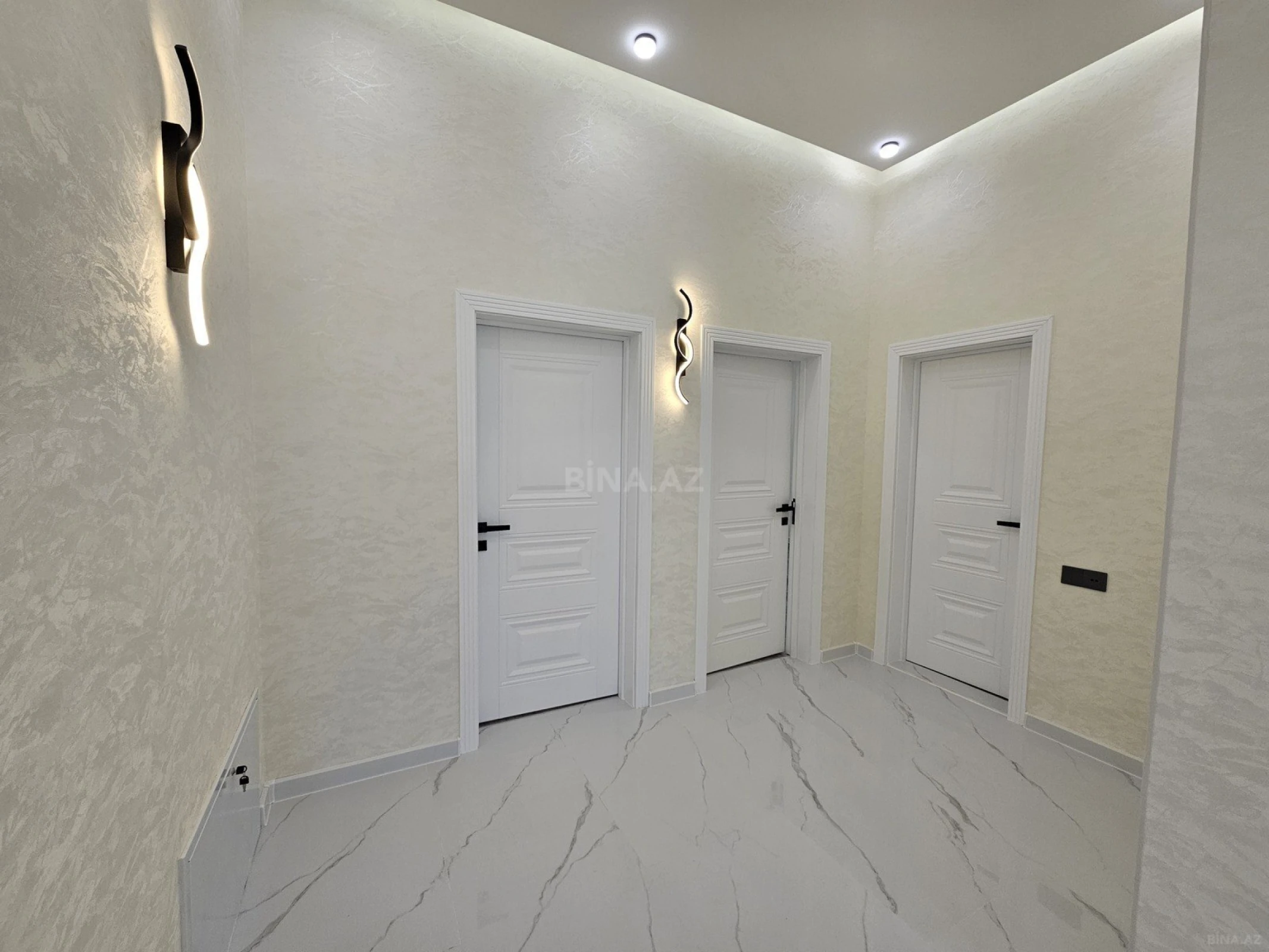 Satılır 4 otaqlı həyət evi 150 m²