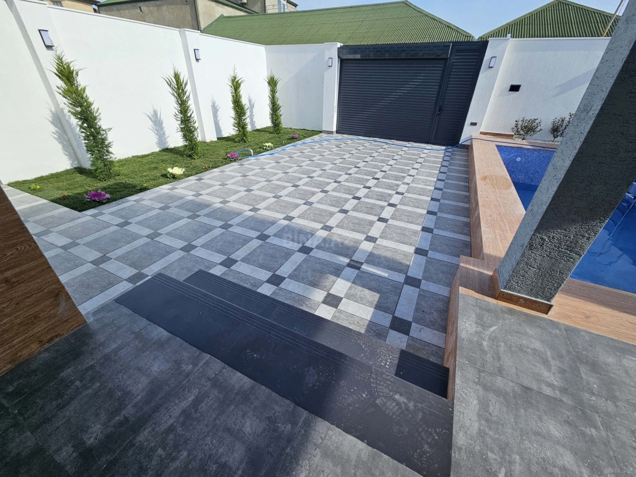 Satılır 4 otaqlı həyət evi 150 m²