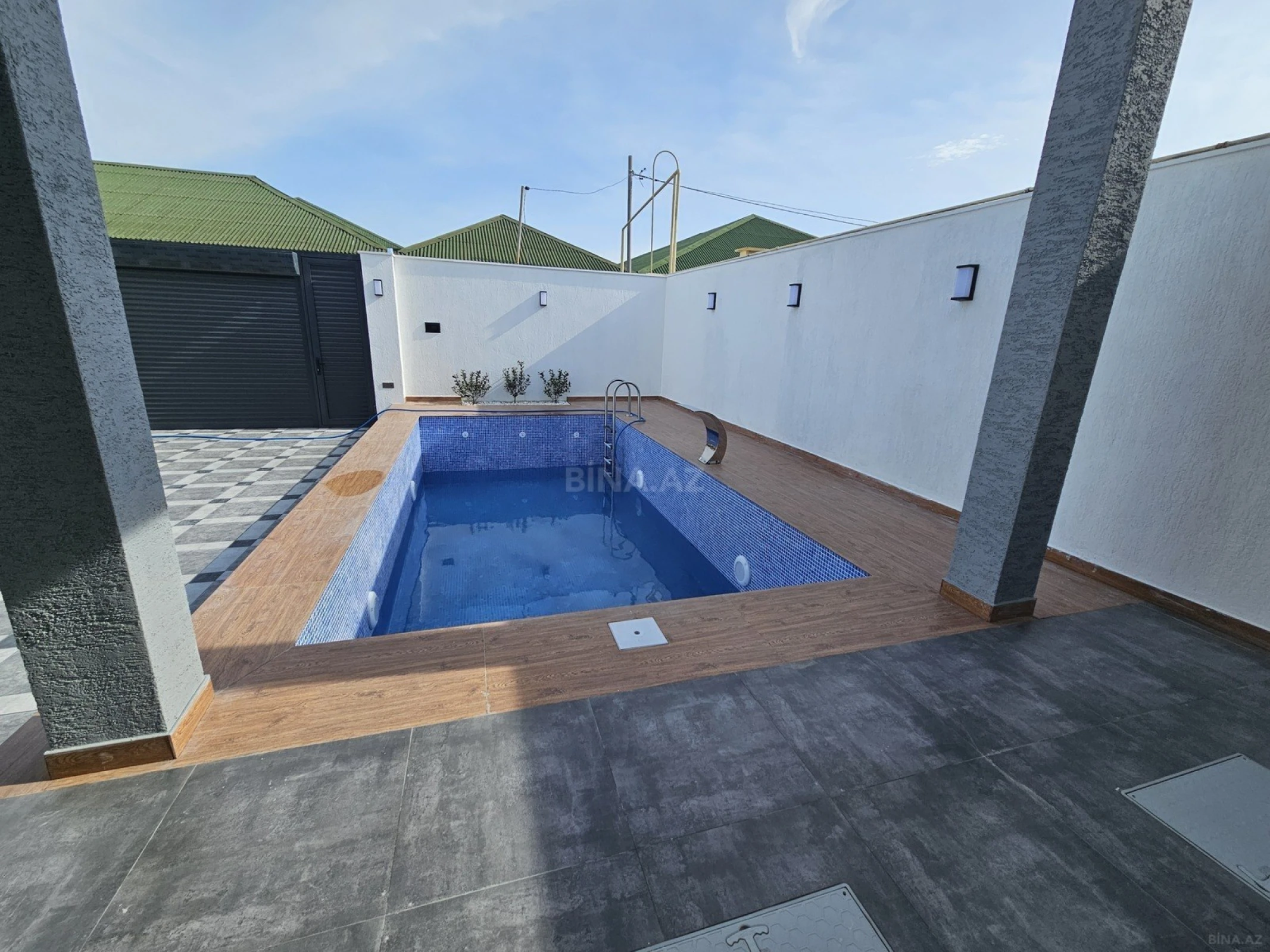 Satılır 4 otaqlı həyət evi 150 m²