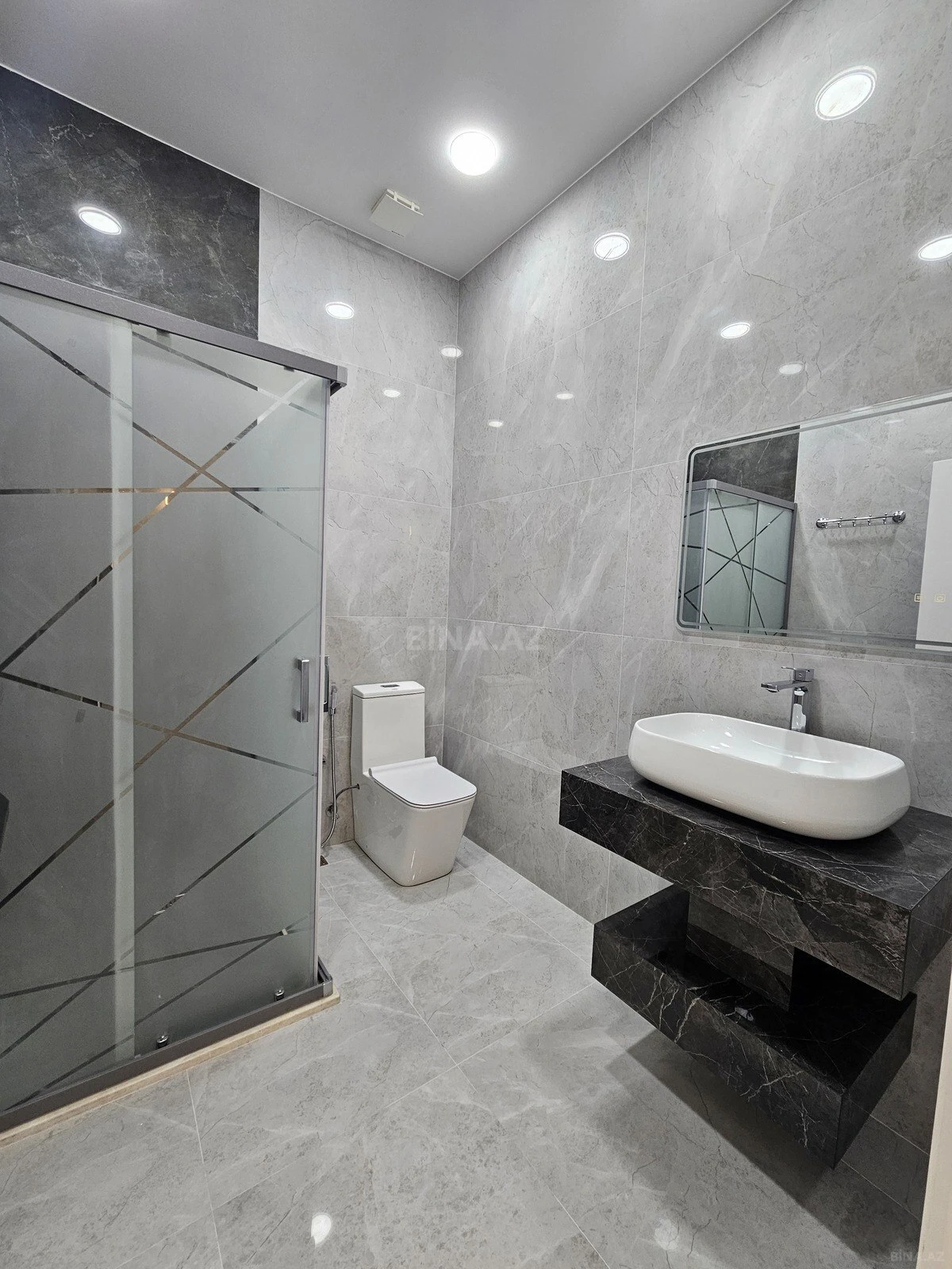 Satılır 4 otaqlı həyət evi 150 m²