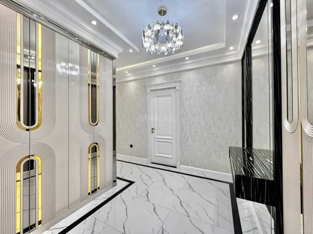 Satılır 3 otaqlı mənzil 93 m²