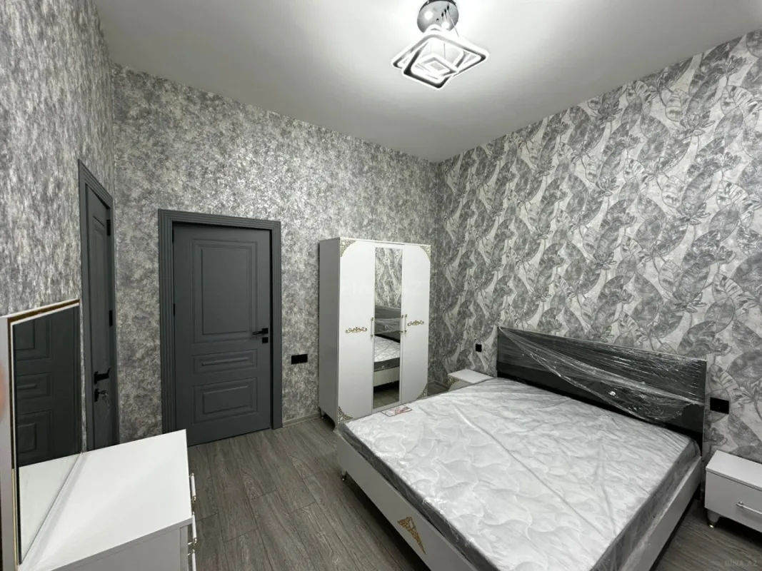 Satılır 4 otaqlı həyət evi 140 m²