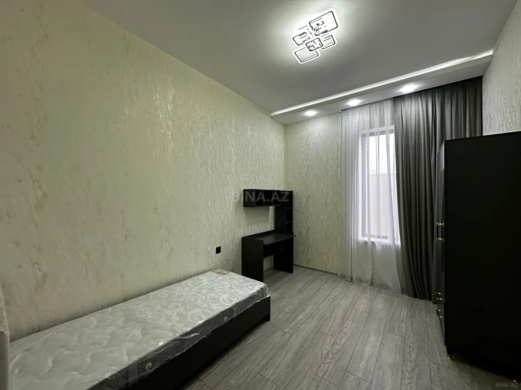 Satılır 4 otaqlı həyət evi 140 m²